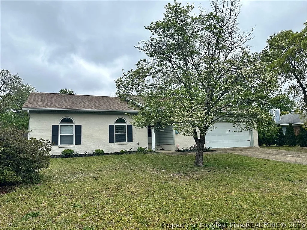 3 bed, 2.0 bath, 1629 sqft, $1,750 — Photo 1