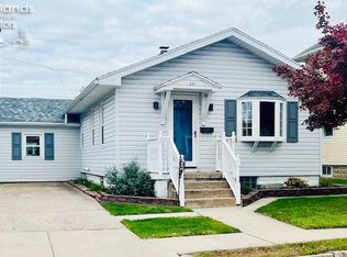 321 E 7th St, Port Clinton, OH 43452