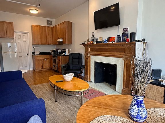 4th image of 45 W 85th St APT 3C