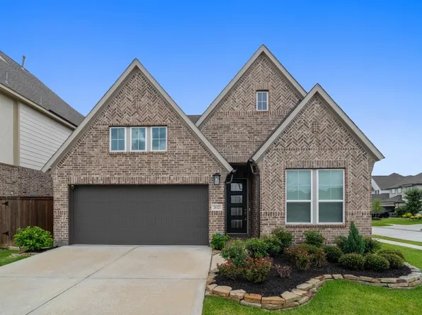 26323 Hunter Ln, Katy, TX 77494