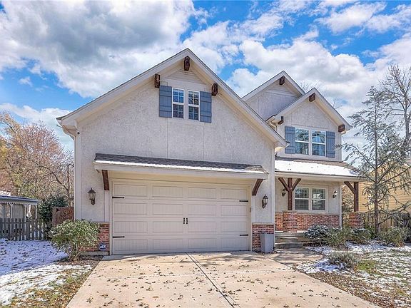 2nd image of 5903 Alhambra Dr
