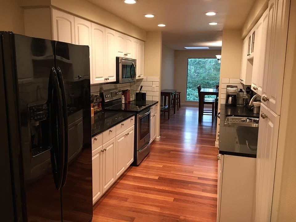 1st image of 7803 Zircon Dr SW
