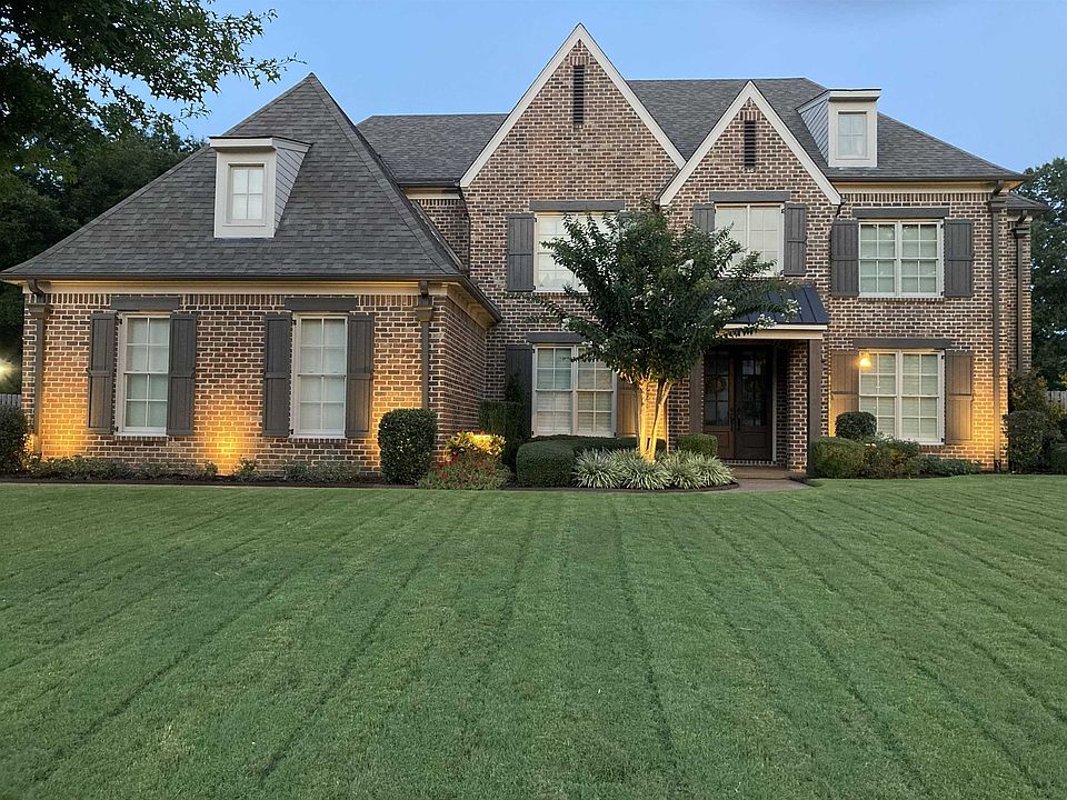 1st image of 3246 N Hartwell Ridge Dr