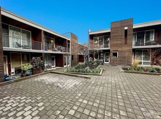 722 NW 24th Ave APT 110, Portland, OR 97210