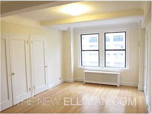 Rented by Douglas Elliman | media 27