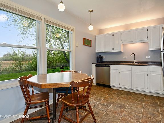 4th image of 2253 Countryside Dr