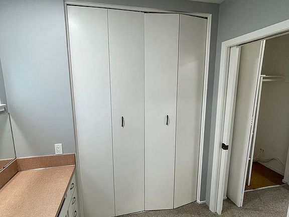 5th image of 1127 Capuchino Ave APT 1