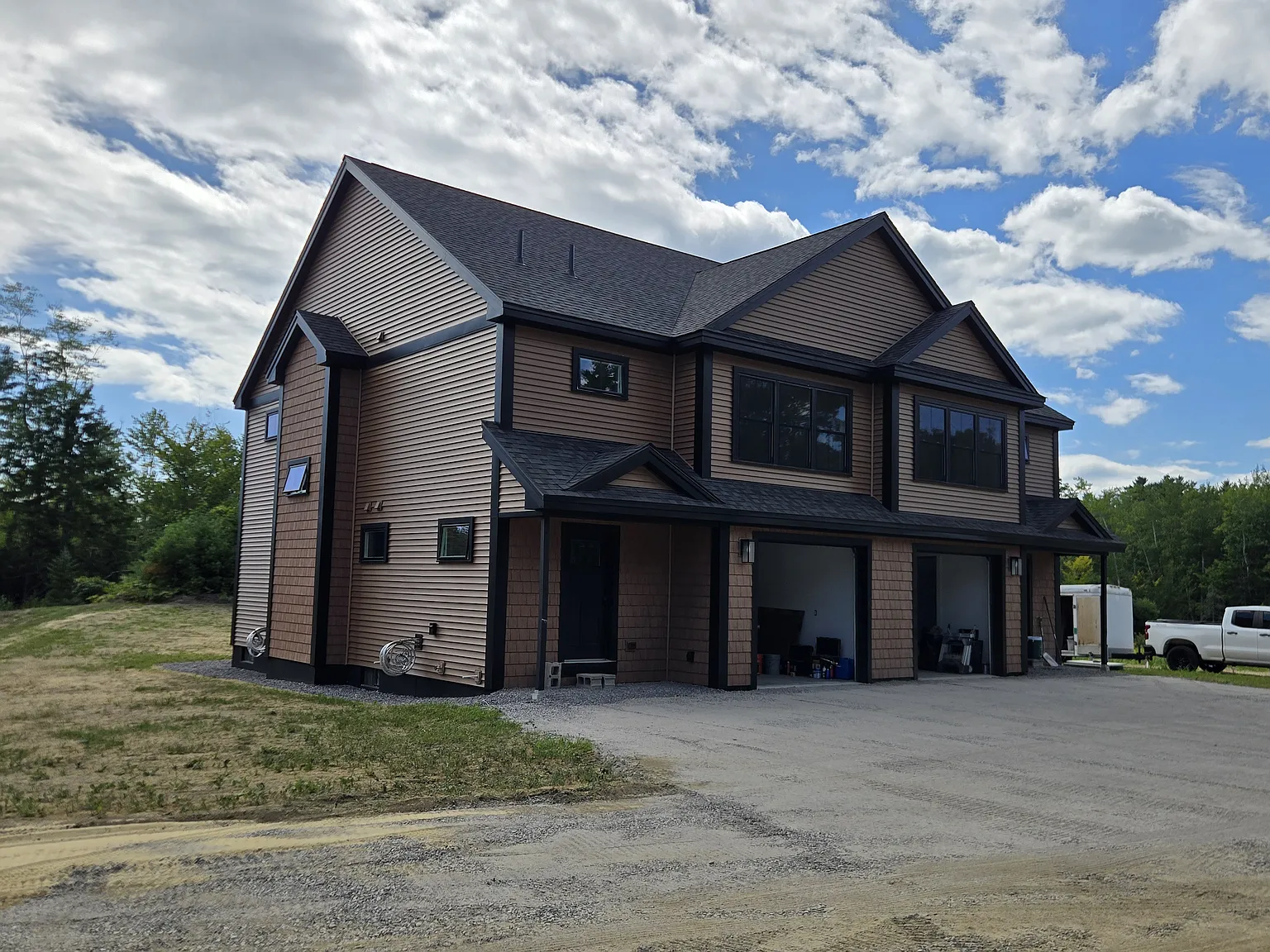 3 bed, 2.5 bath, 1780 sqft, $3,000 — Photo 2