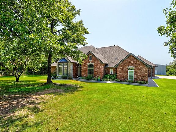 2nd image of 4051 Cactus Dr