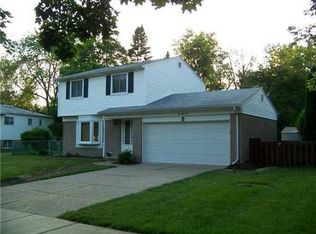 1055 Louise St, Ypsilanti, MI 48197