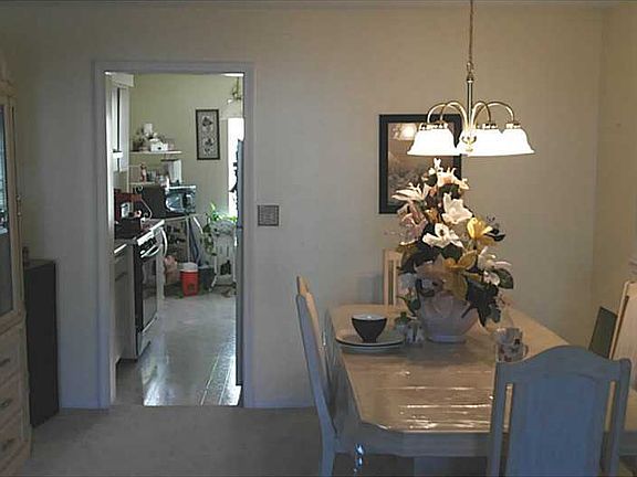 3rd image of 6205 Heather Glen Dr