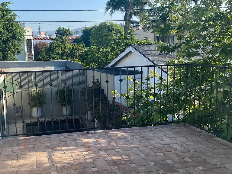 Private Deck