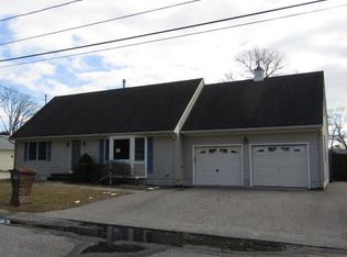 1011 Anchor Ave, Beachwood, NJ 08722