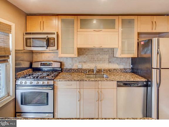 2nd image of 102 Cherry Parke Unit C