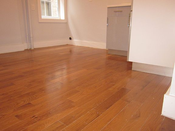 4th image of 3925 24th St #11