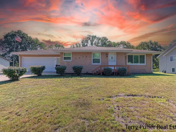 1476 Sauter St, Muskegon, MI 49442