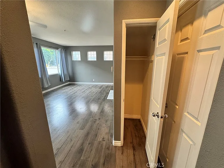 74 Seacountry Ln — Photo 10