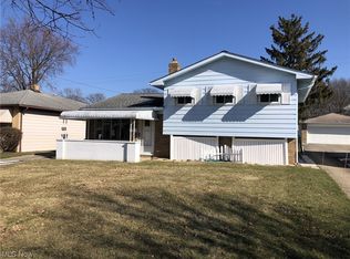 6195 Carol Dr, Brookpark, OH 44142