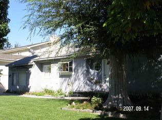 6922 Whitaker Ave, Van Nuys, CA 91406