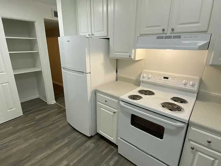 G203 Hickory Hill Ln #G203 — Photo 17
