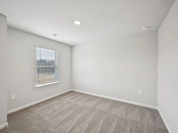 2042 Avalon Rdg, Conyers, GA 30013