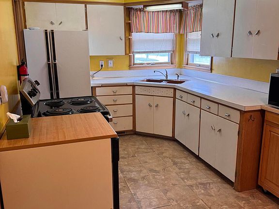 5th image of 713 N 20th St