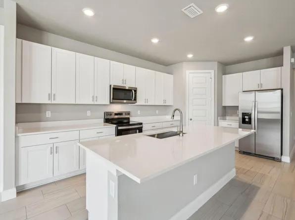 6304 NW Cloverdale Avenue, Port St Lucie, FL 34987