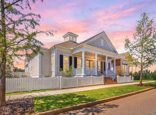 10 Angell St NW, Huntsville, AL 35806