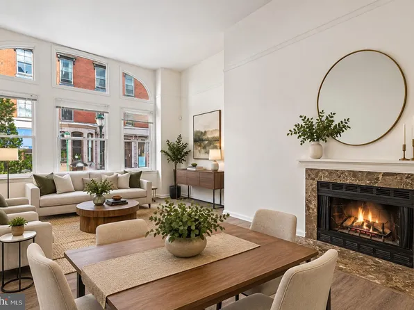 2030 Walnut St, Philadelphia, PA 19103