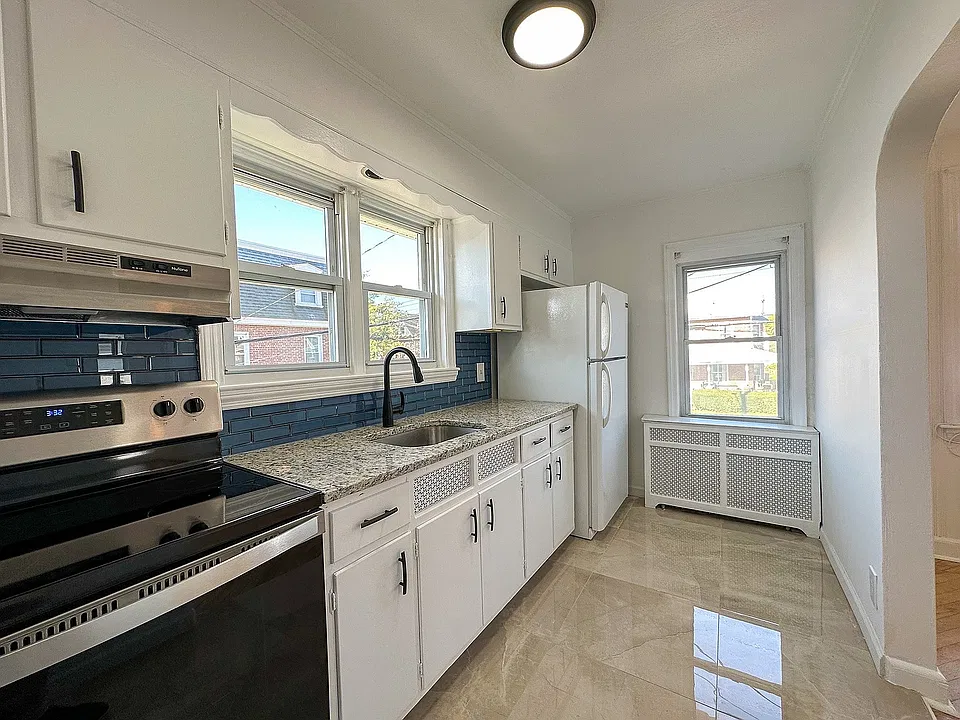 Madison Ave Apartments