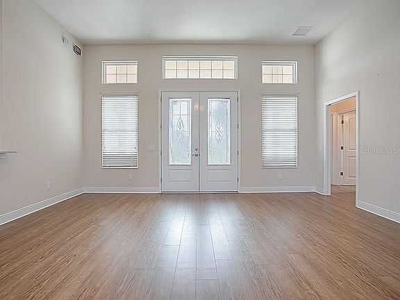 3rd image of 10039 Lake Miona Way