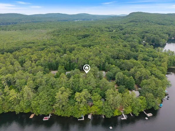 20 Swans Road, Raymond, ME 04071