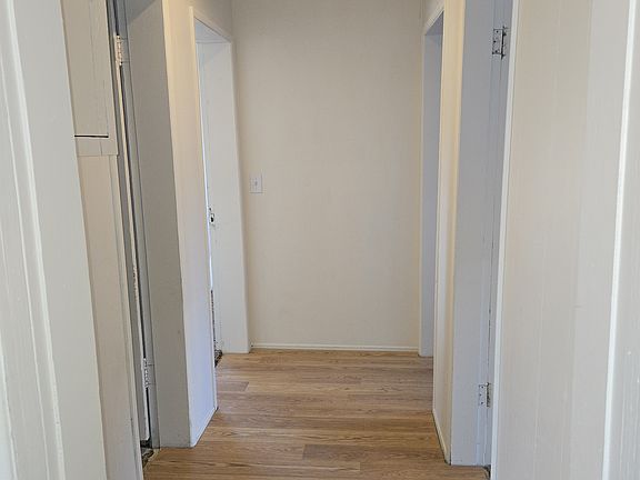 5th image of 41891 Ivy St