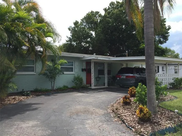 7710 33rd Ave N, Saint Petersburg, FL 33710