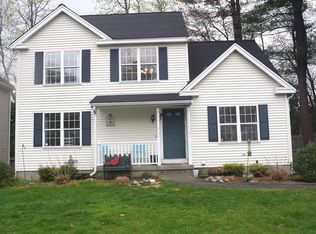 68 Meadowood Rd, North Andover, MA 01845