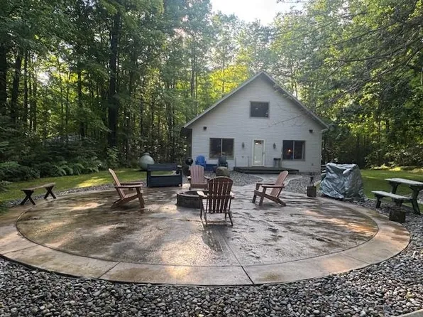 18486 Valley View Rd, Townsend, WI 54175