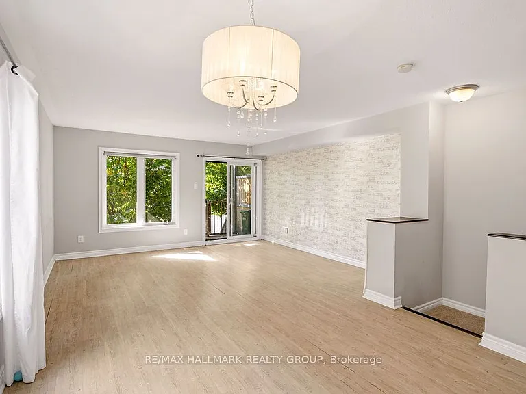 1124 Klondike Rd #C — Photo 11