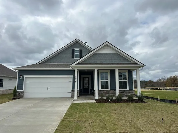 2039 Live Oak Dr, White House, TN 37188