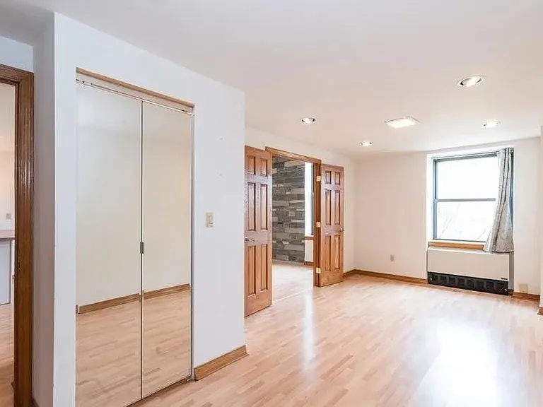 1 Greene St #307 — Photo 9