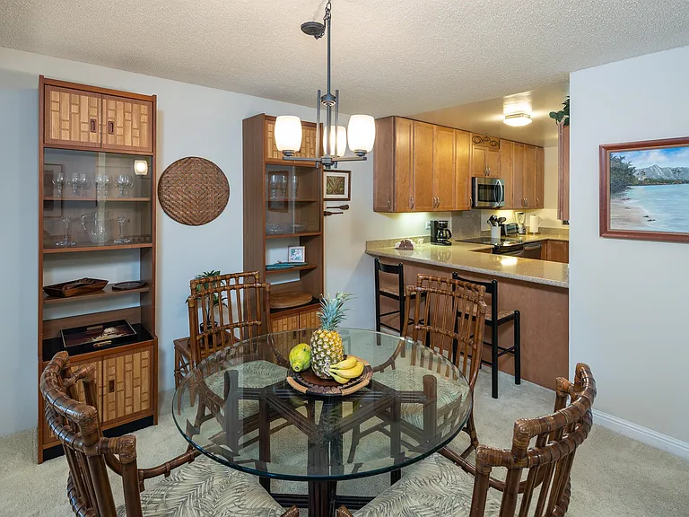531 Hahaione St #1D-1 — Photo 12