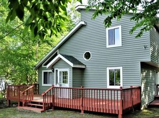 5255 Jack Bray Ct, Tobyhanna, PA