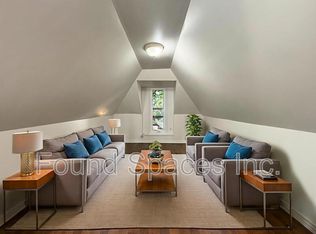 482 King William St #3, Hamilton, ON L8L 1R3