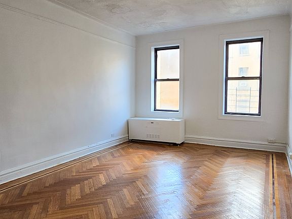 3rd image of 735 Walton Ave APT D11