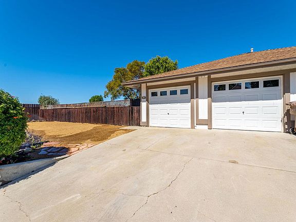 3rd image of 741 Hacienda Dr