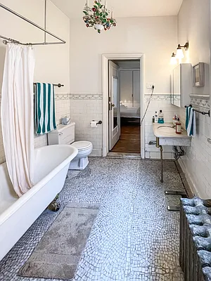 Sold by Compass | media 11