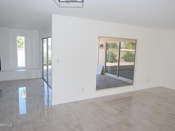 5th image of 8619 E Via Del Palacio