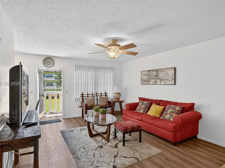 438 Mansfield Dr #438-K — Photo 6