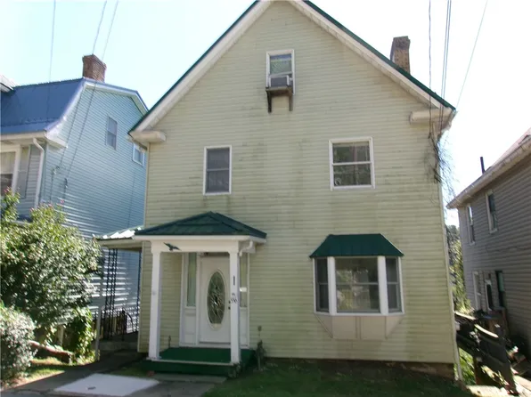 556 Franklin St, Freeport, PA 16229