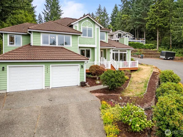 1802 Zephyr Lane NW, Silverdale, WA 98383