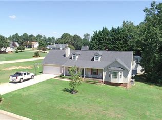 106 Jena Leigh Dr, Pelzer, SC 29669